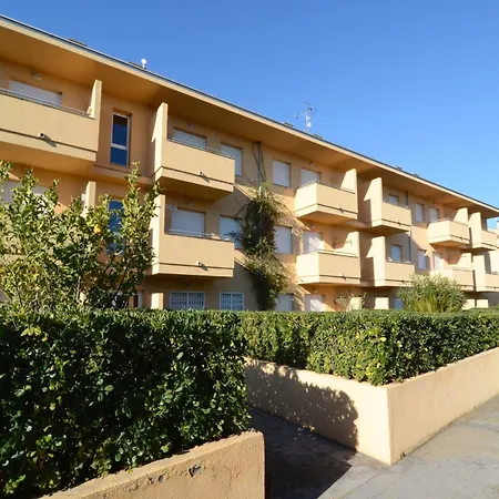 Appartamento For Six People With Swimming Pool *