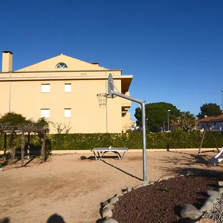 For Six People With Swimming Pool L' Escala