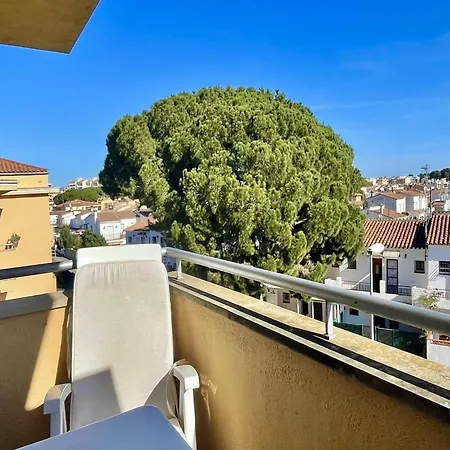 Appartamento For Six People With Swimming Pool L' Escala