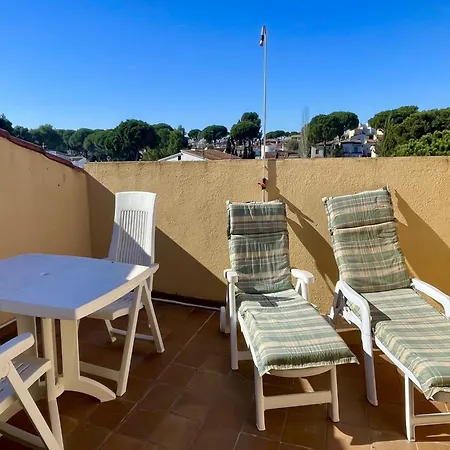 For Six People With Swimming Pool